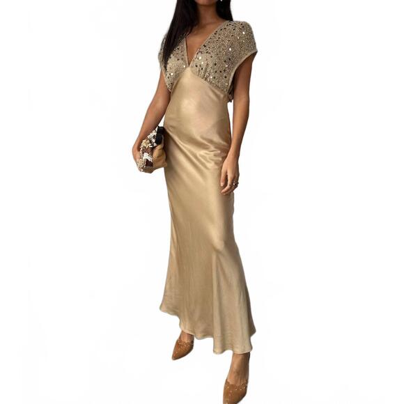 NEVER FULLY DRESSED Dresses & Skirts - NEW NEVER FULLY DRESSED sequin elodie maxi dress in gold